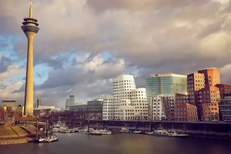 AO Sex Düsseldorf