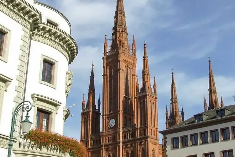 Single Wiesbaden